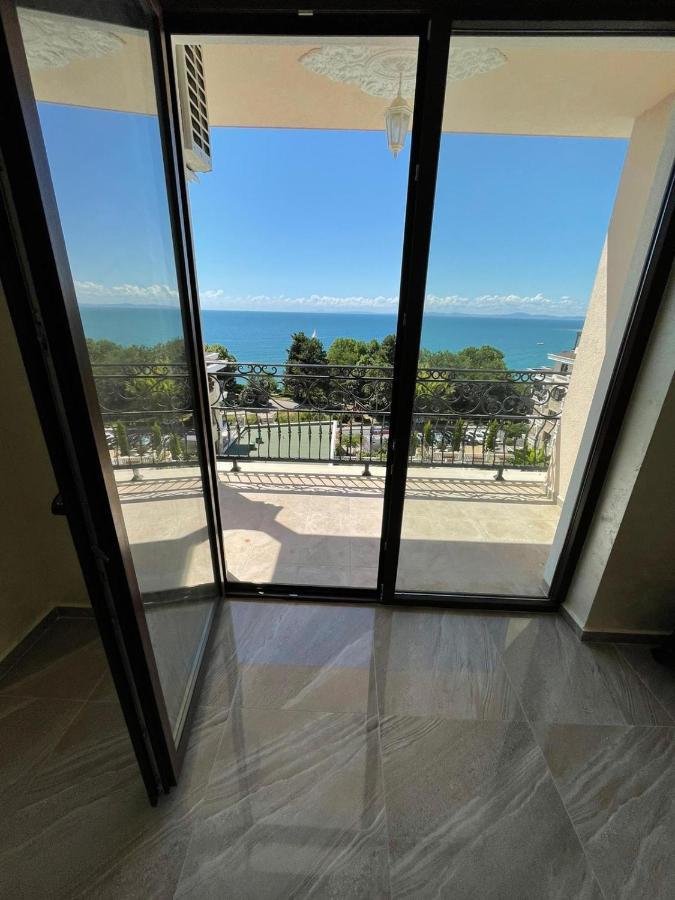 Luxury Penthouse Apartments At Valencia Gardens Burgas Exteriör bild