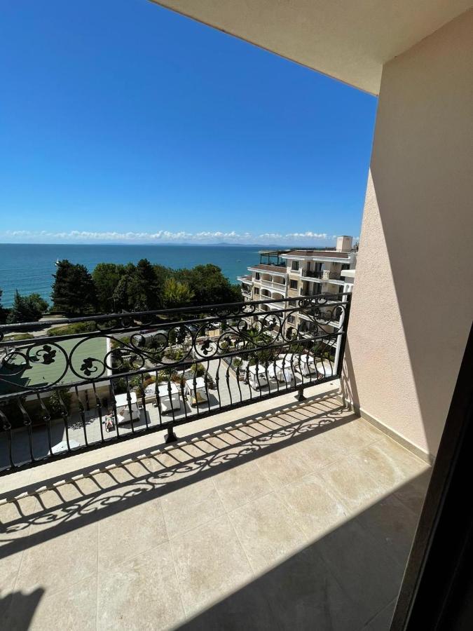 Luxury Penthouse Apartments At Valencia Gardens Burgas Exteriör bild
