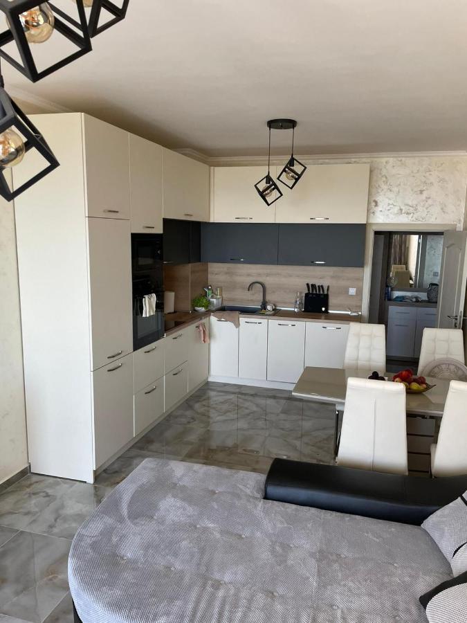 Luxury Penthouse Apartments At Valencia Gardens Burgas Exteriör bild