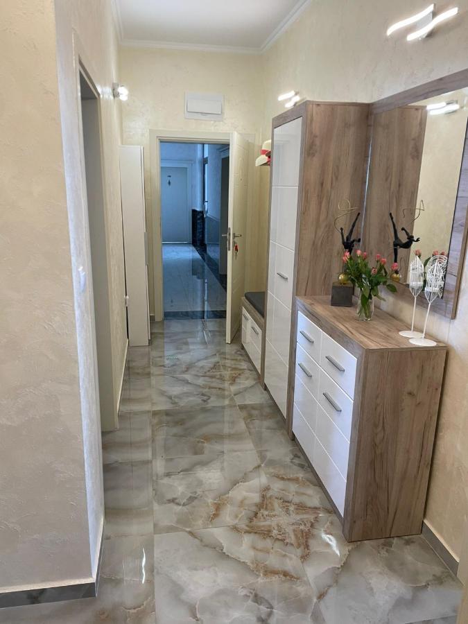 Luxury Penthouse Apartments At Valencia Gardens Burgas Exteriör bild